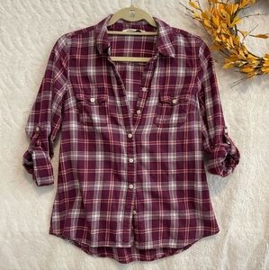 Women's Old Navy 3/4 Sleeve Button Down